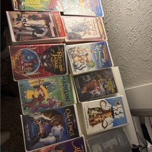 Disney & Others VHS Tapes Lot Of 12
